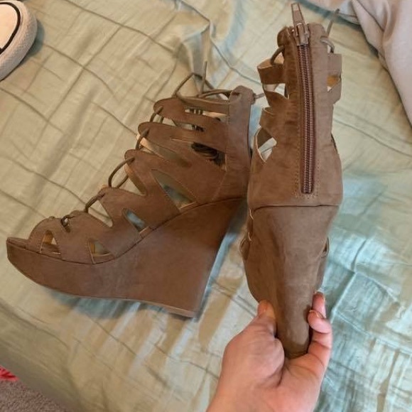 Shoes - Picture 2 of 2